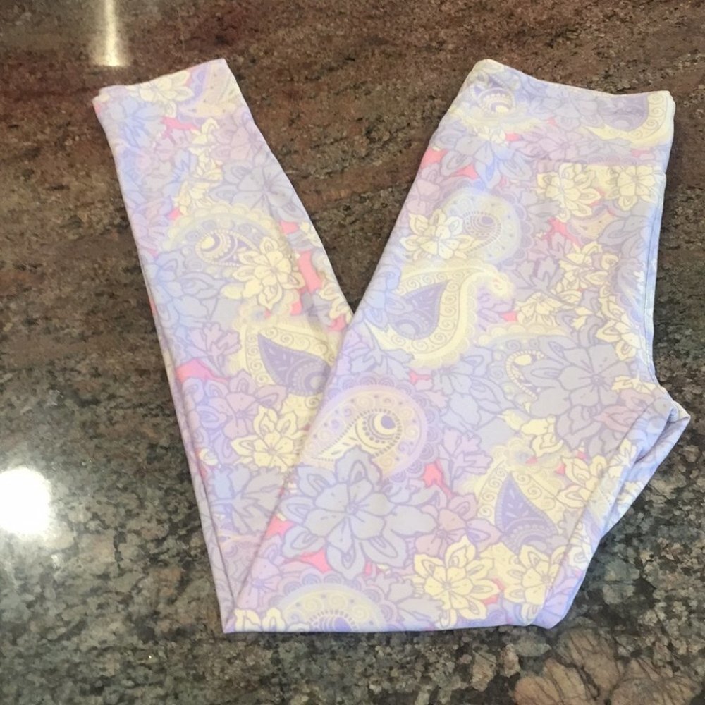 OS NWOT LuLaRoe Leggings F04 4649